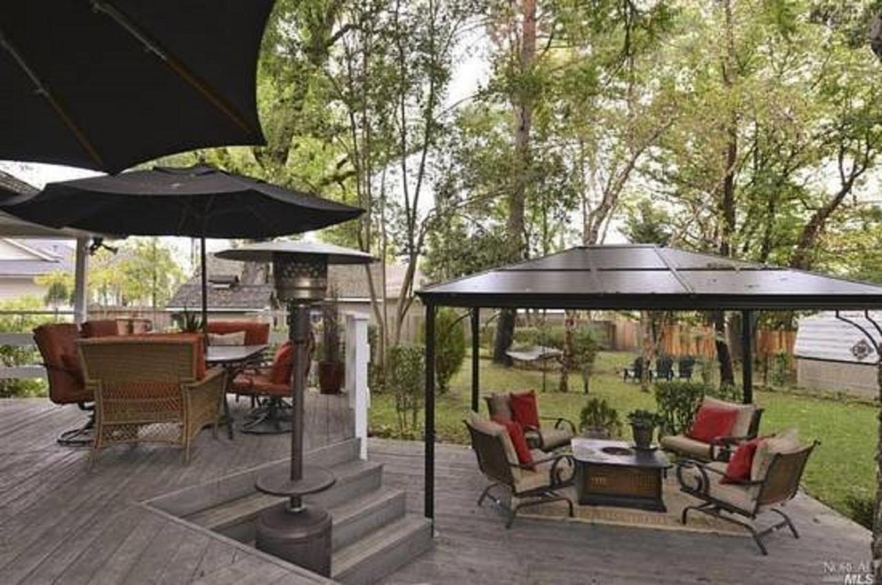 The Giraffe Hotel Napa Exterior photo